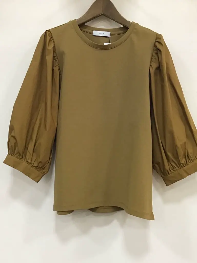 ANY 河村 コーディネート画像