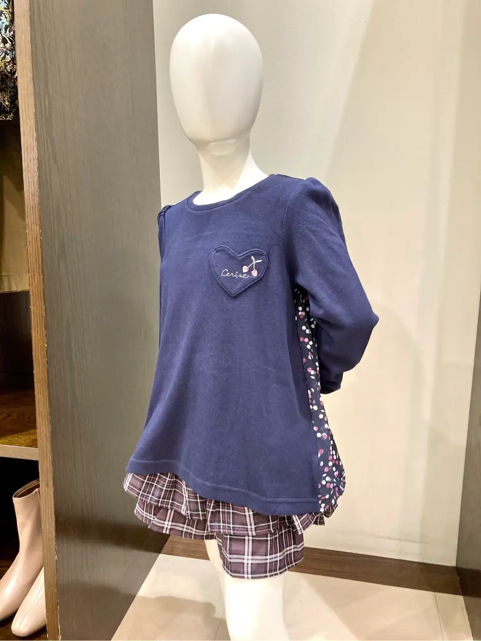 ANY 杉原 コーディネート画像