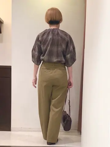 ANY 河本 コーディネート画像