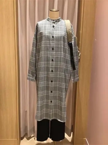 ANY 浅岡 コーディネート画像