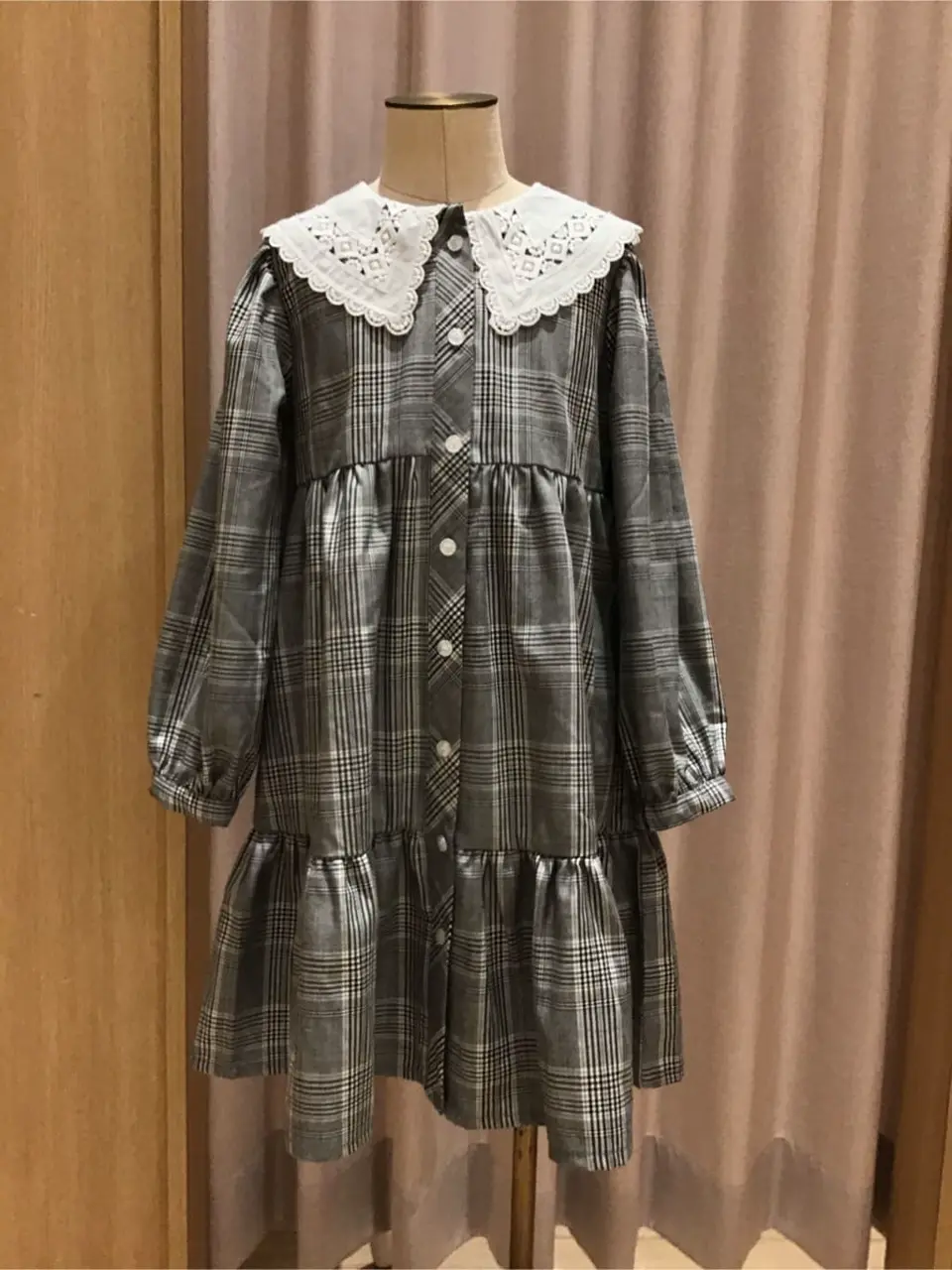 ANY 浅岡 コーディネート画像