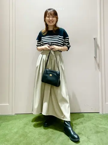 ANY フジコ コーディネート画像