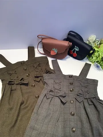 ANY 佐々木 コーディネート画像