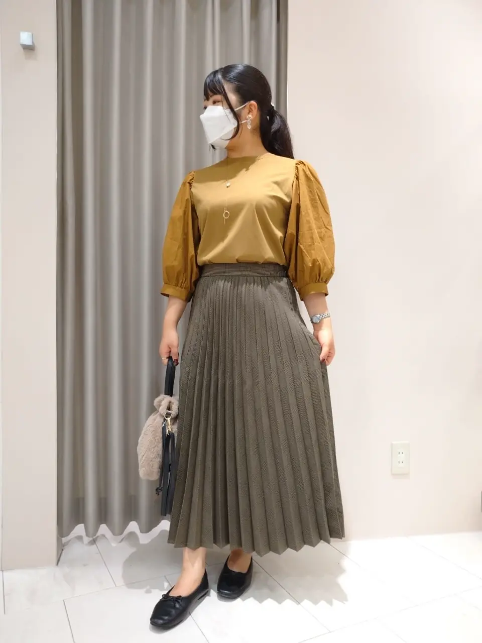  スタッフ コーディネート画像