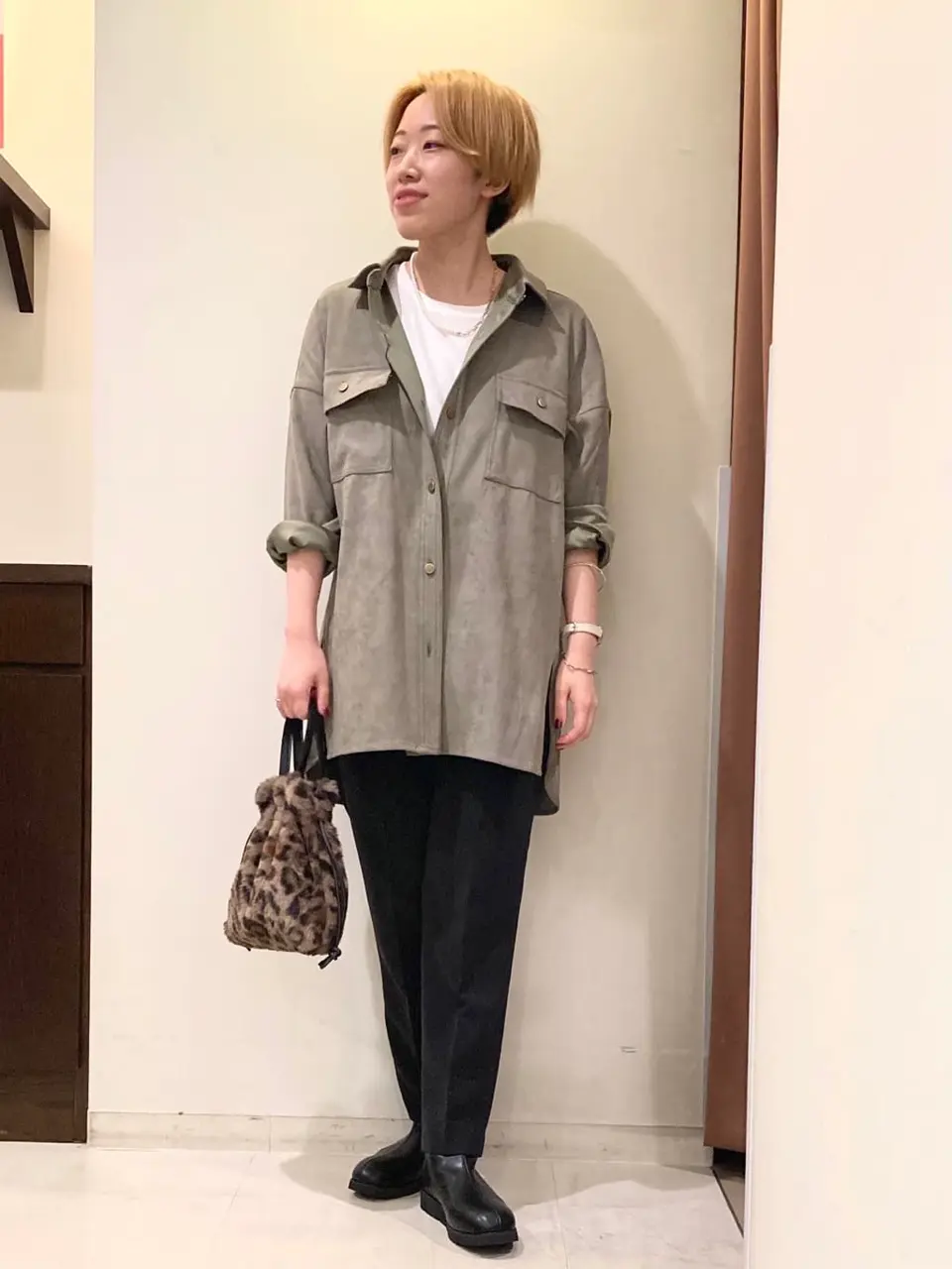 ANY 河本 コーディネート画像