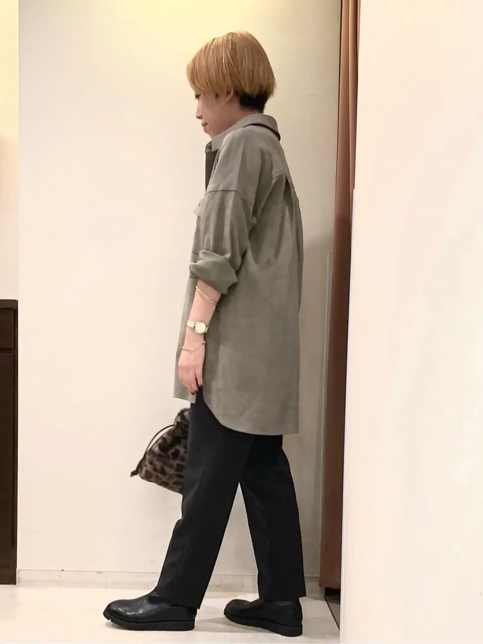 ANY 河本 コーディネート画像