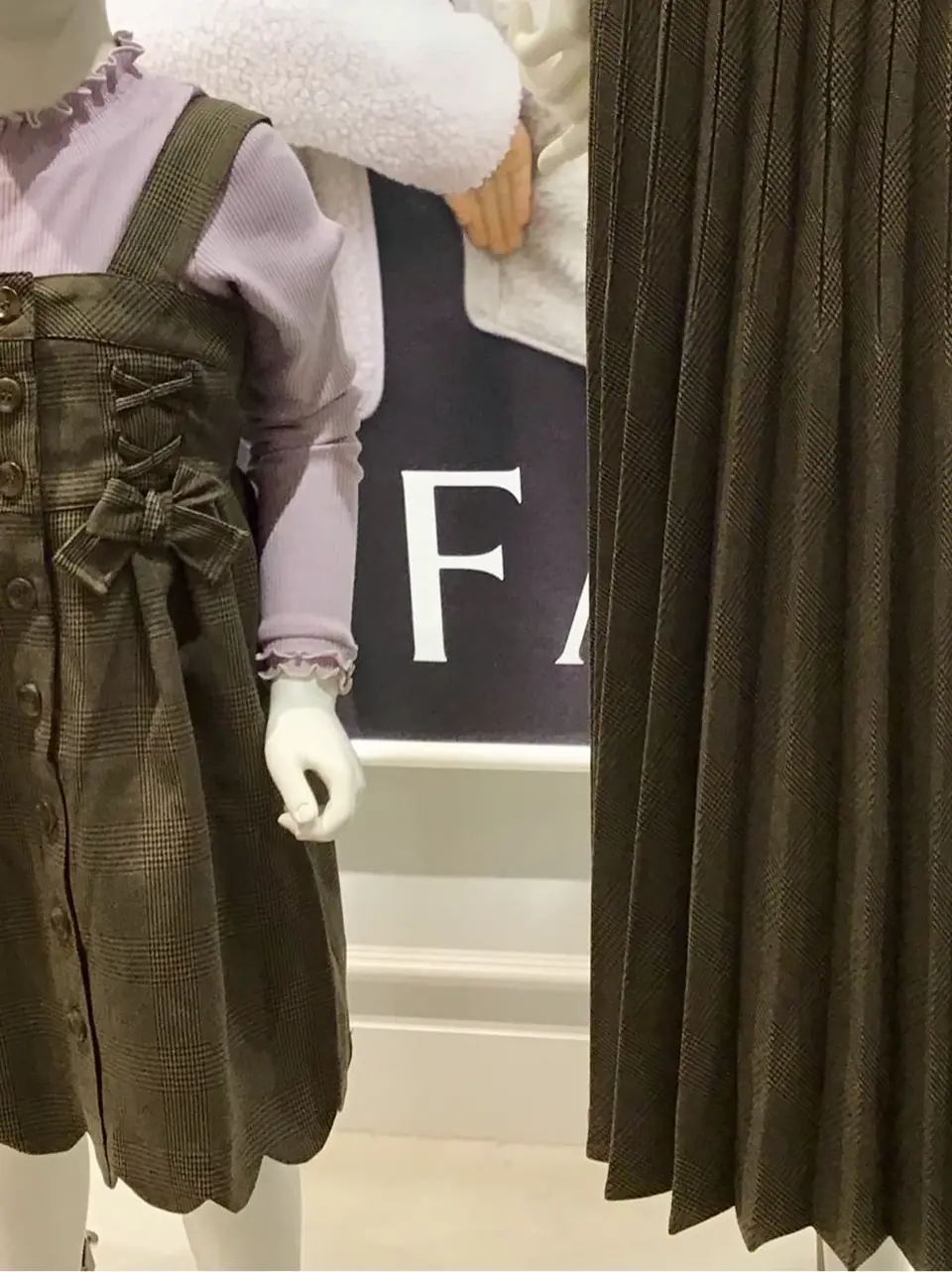 ANY 関 コーディネート画像