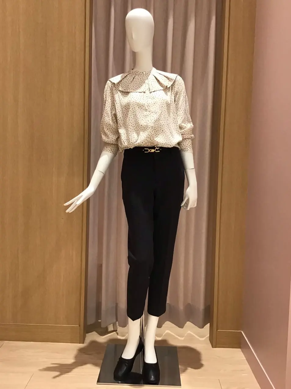 ANY 本吉 コーディネート画像