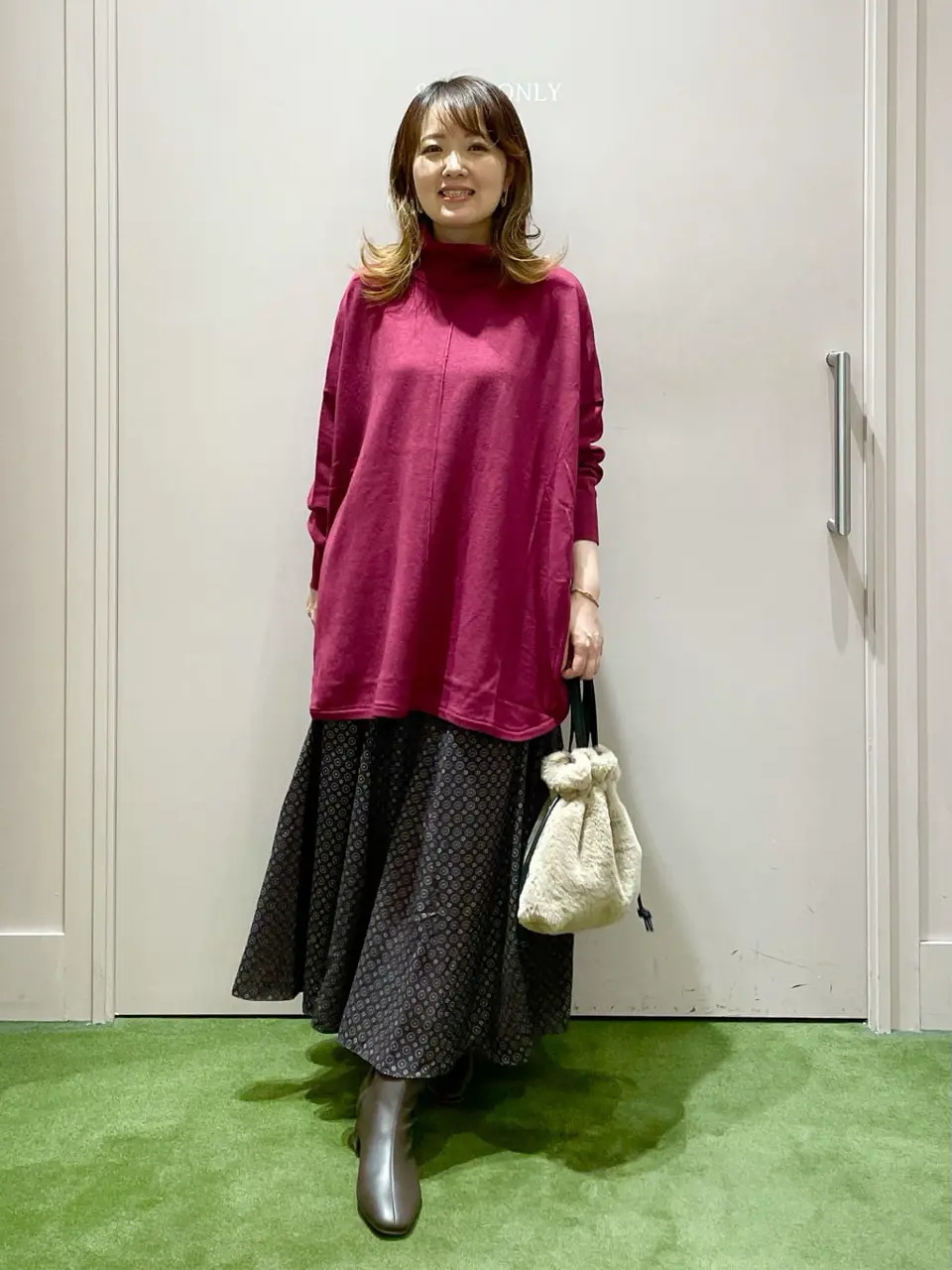 ANY フジコ コーディネート画像