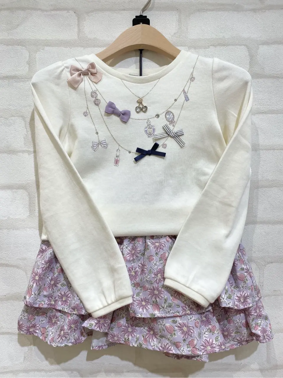 ANY 嶋田 コーディネート画像