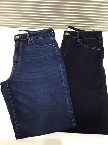 ANY こばやし コーディネート画像