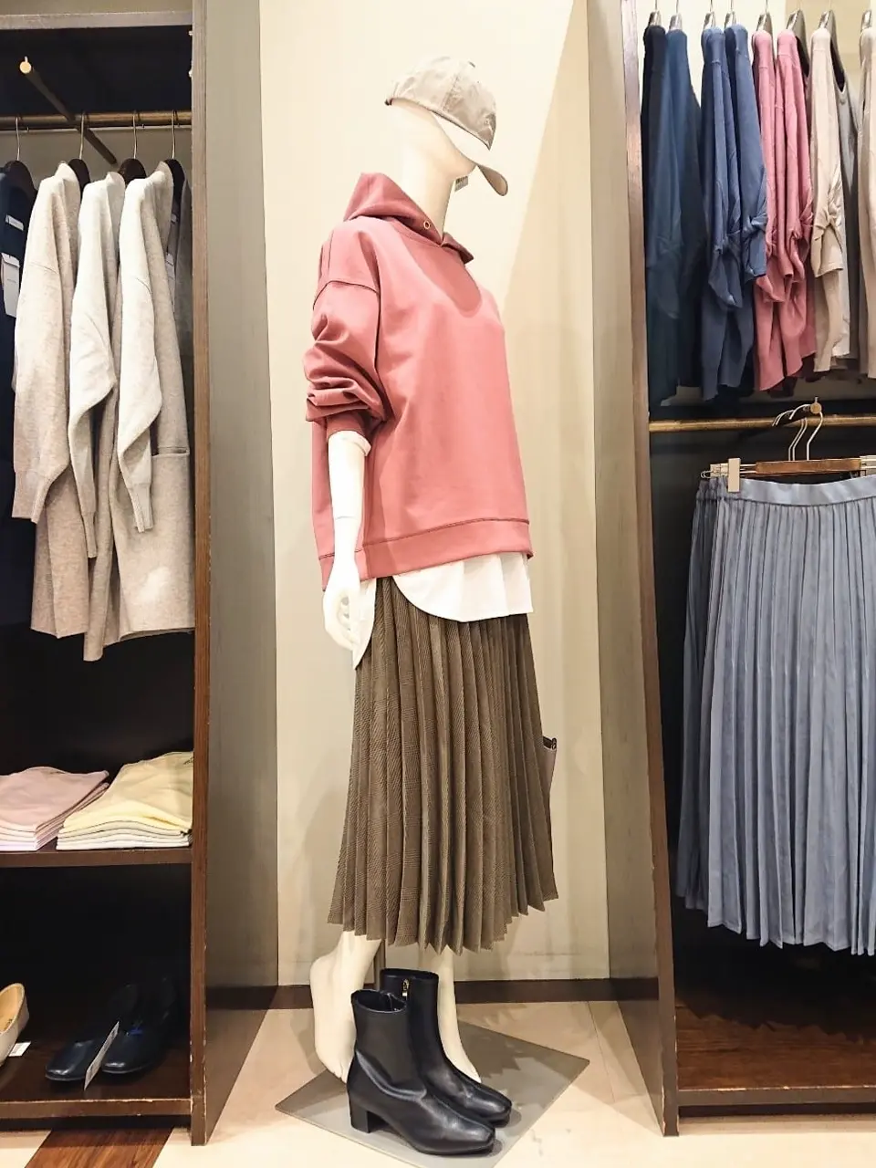 ANY 横田 コーディネート画像