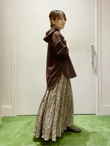 ANY フジコ コーディネート画像