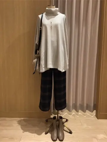 ANY 浅岡 コーディネート画像