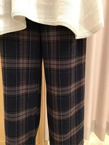 ANY 浅岡 コーディネート画像