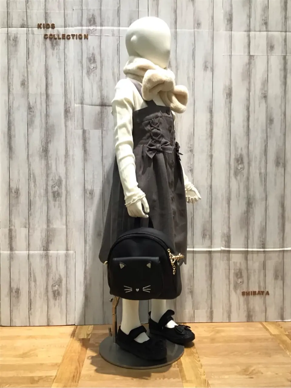 ANY 山口 コーディネート画像