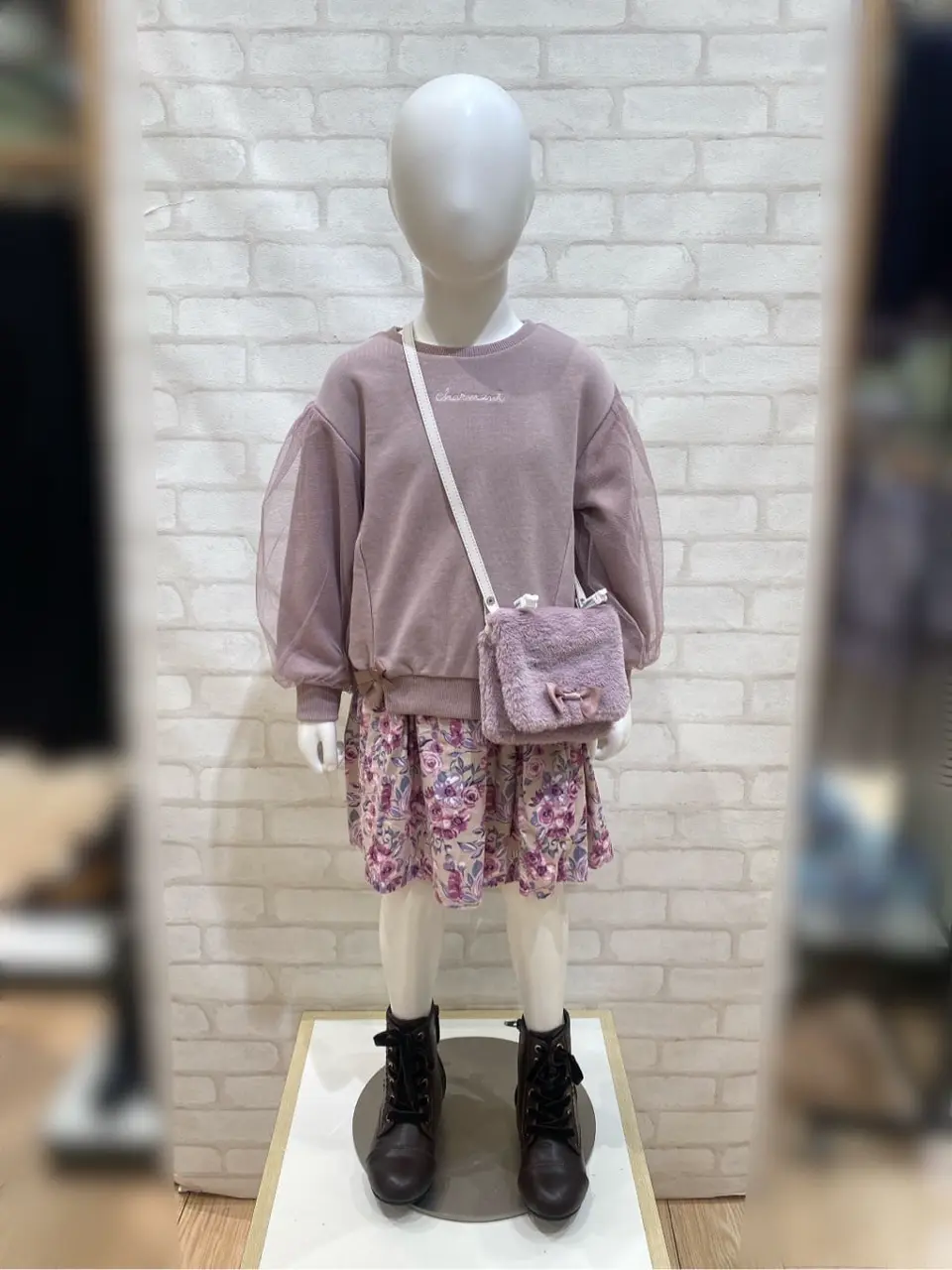 ANY 嶋田 コーディネート画像