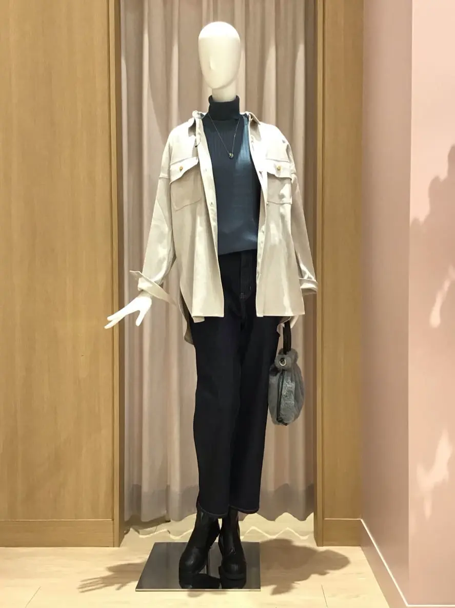  本吉 コーディネート画像