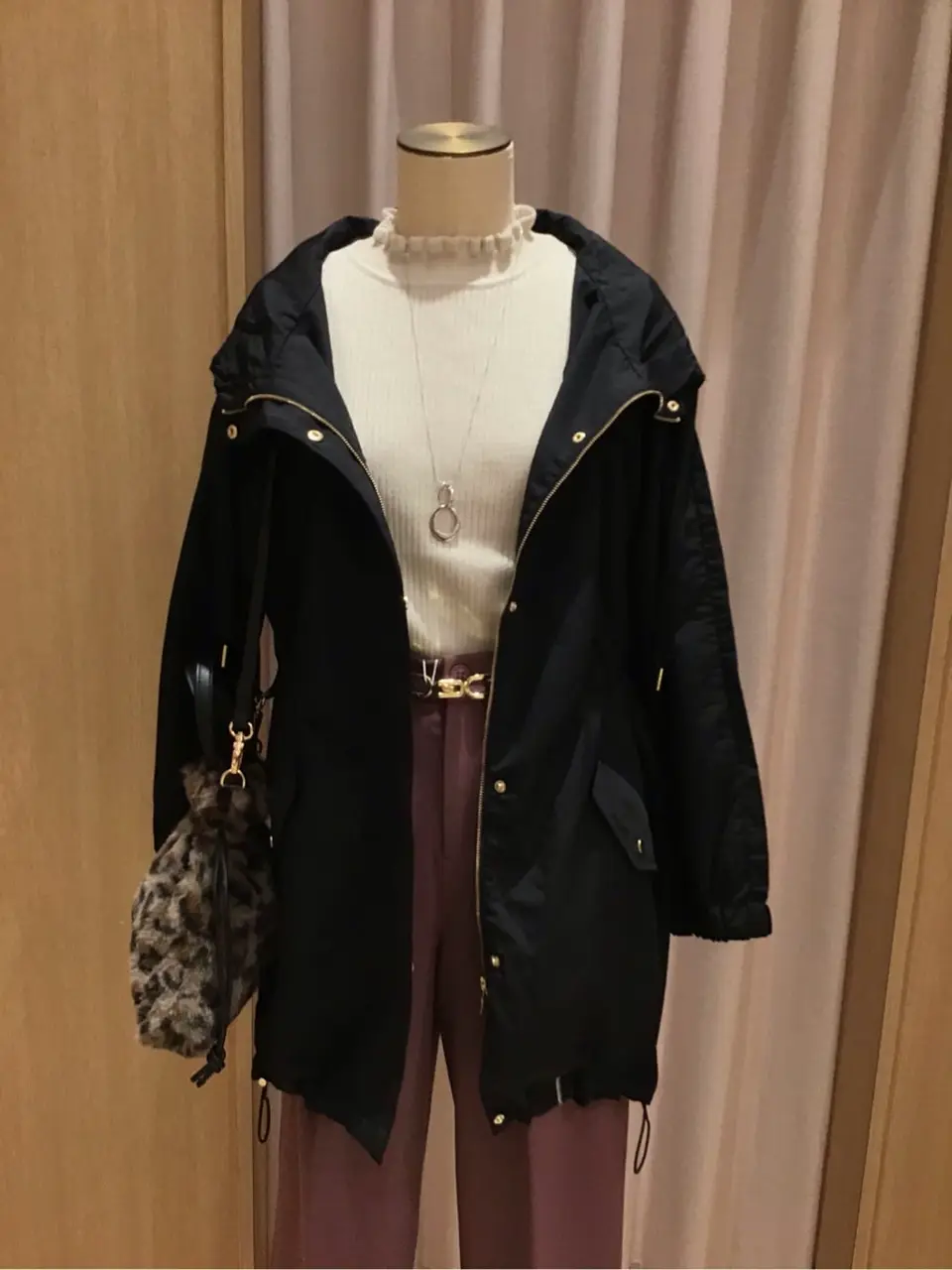 ANY 浅岡 コーディネート画像