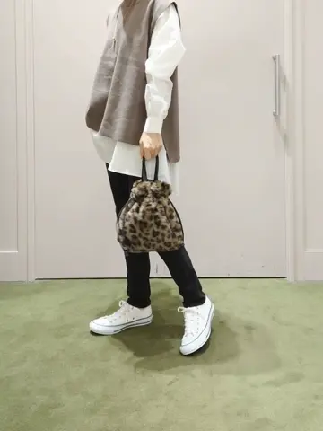 ANY 吉田 コーディネート画像