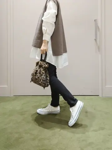 ANY 吉田 コーディネート画像