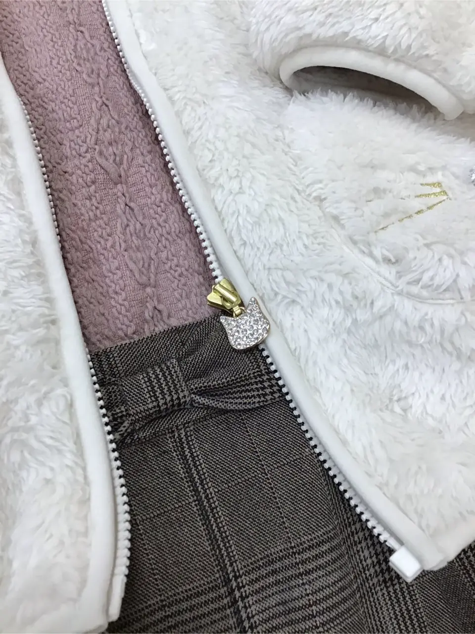 ANY 鈴木 コーディネート画像