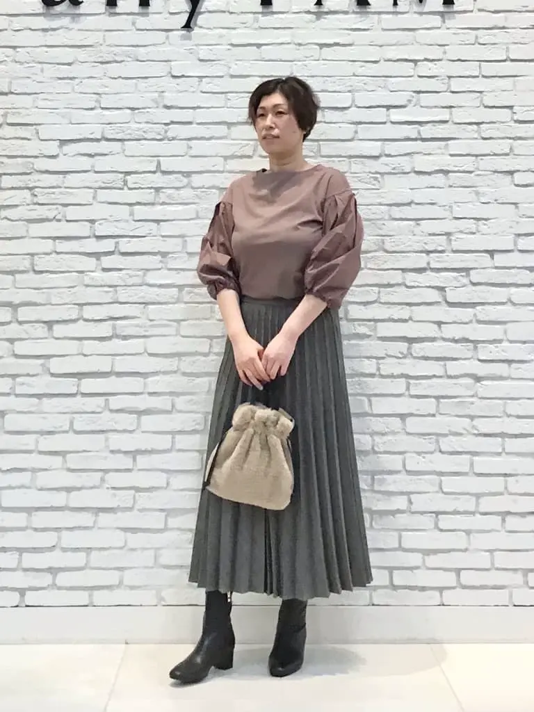  スタッフ コーディネート画像