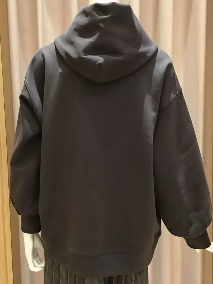 ANY 本吉 コーディネート画像