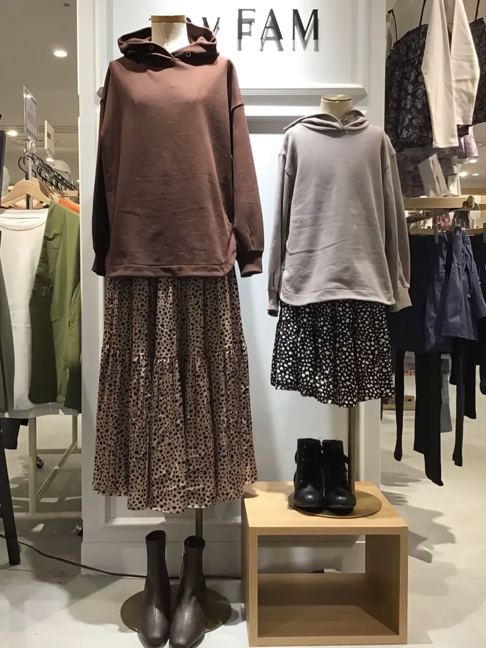 ANY 関 コーディネート画像