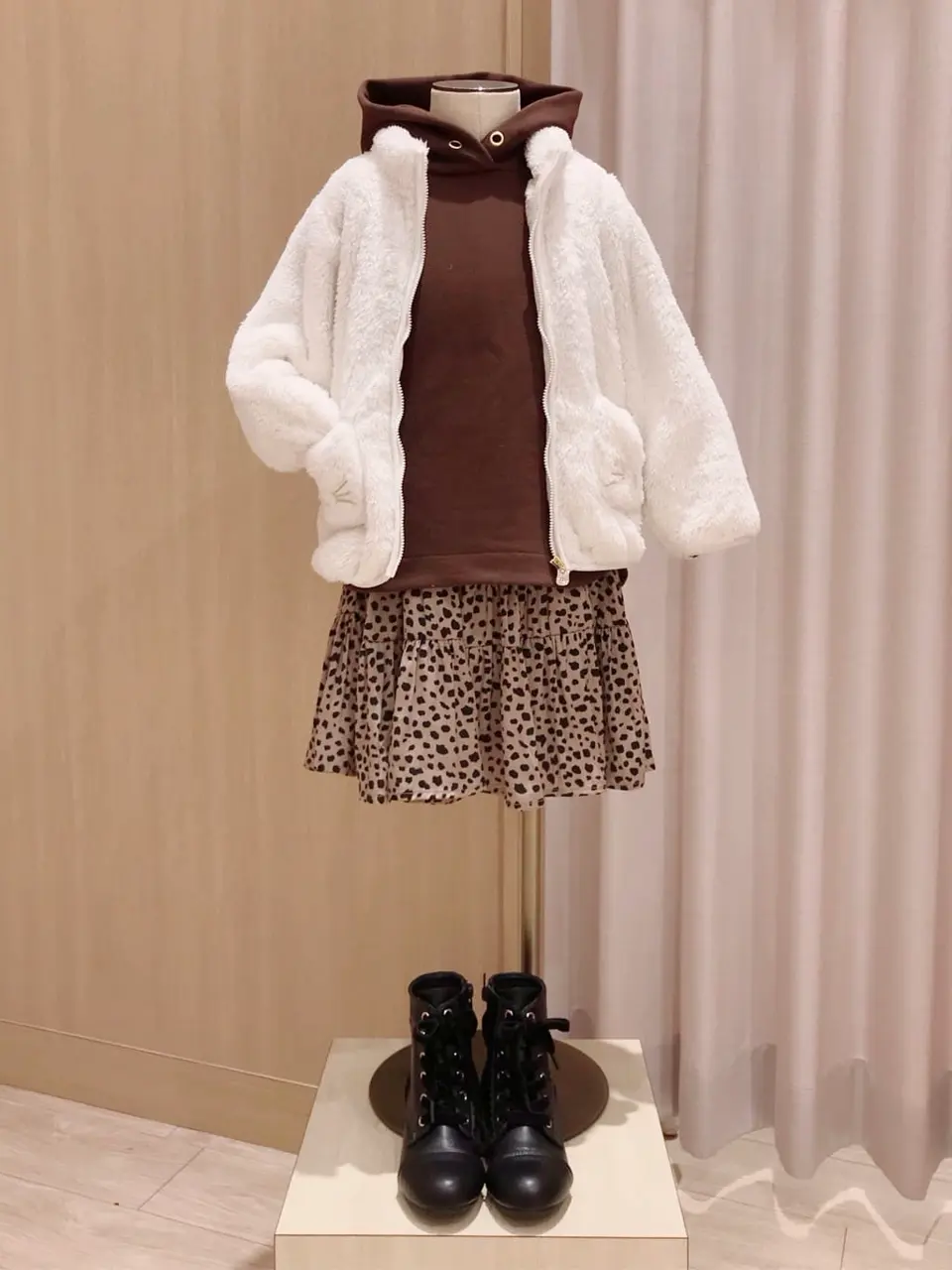 ANY 千葉 コーディネート画像