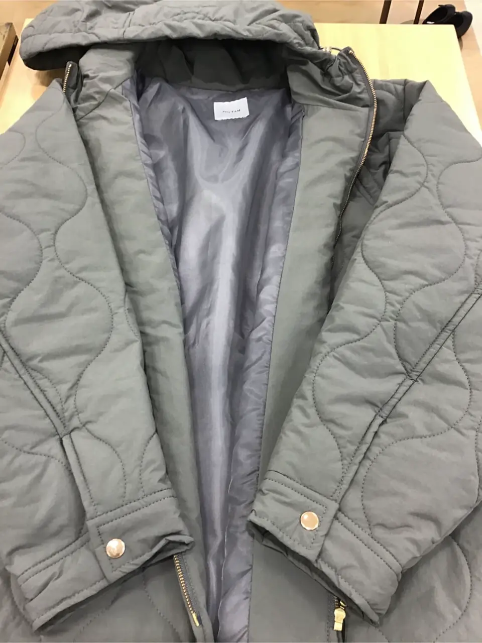 ANY 内田 コーディネート画像