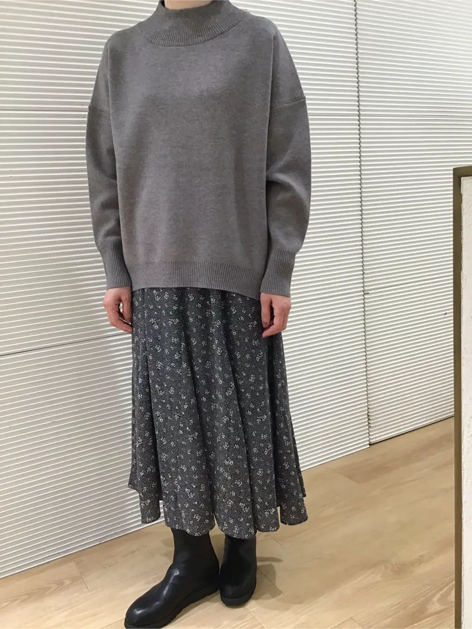 ANY こばやし コーディネート画像