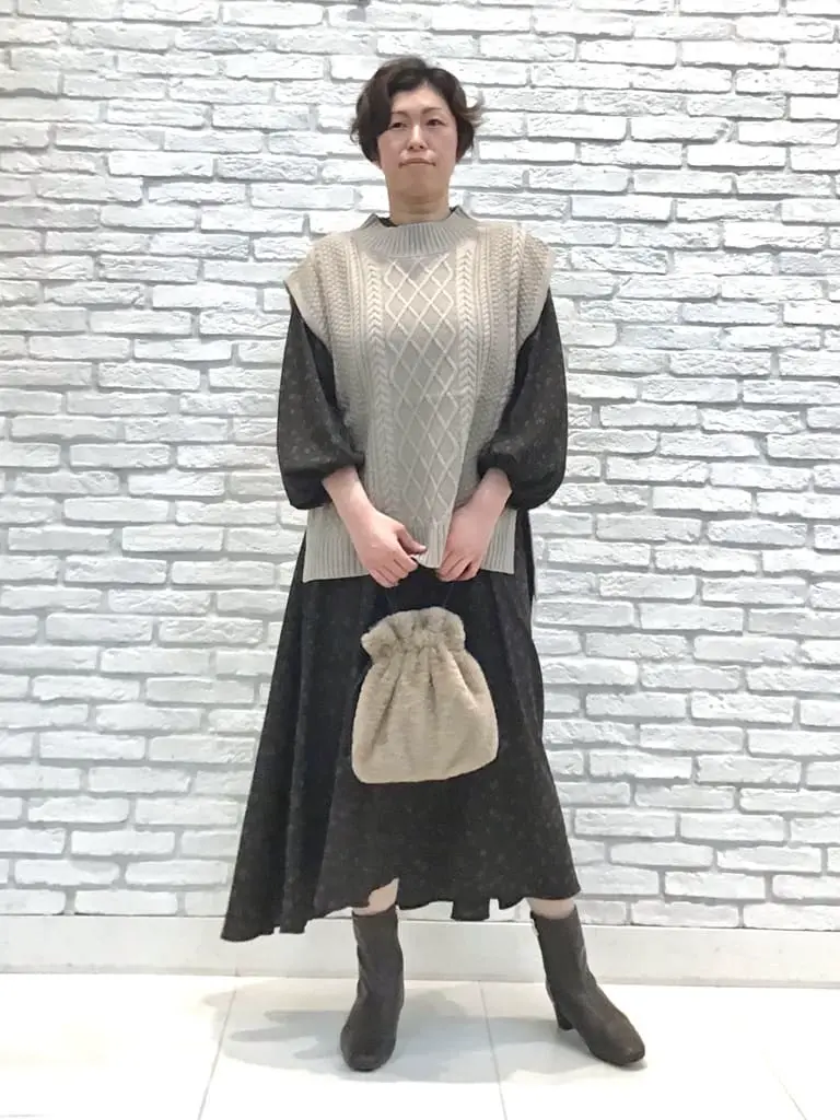  スタッフ コーディネート画像