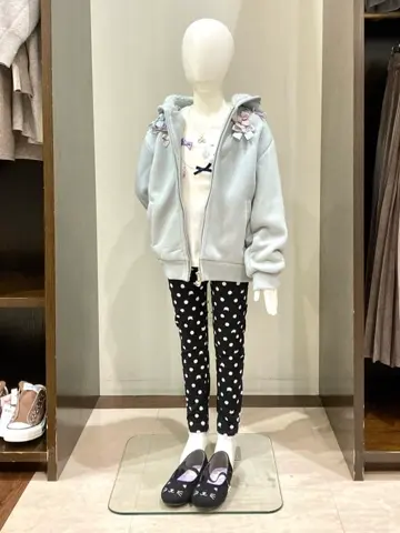 ANY 杉原 コーディネート画像