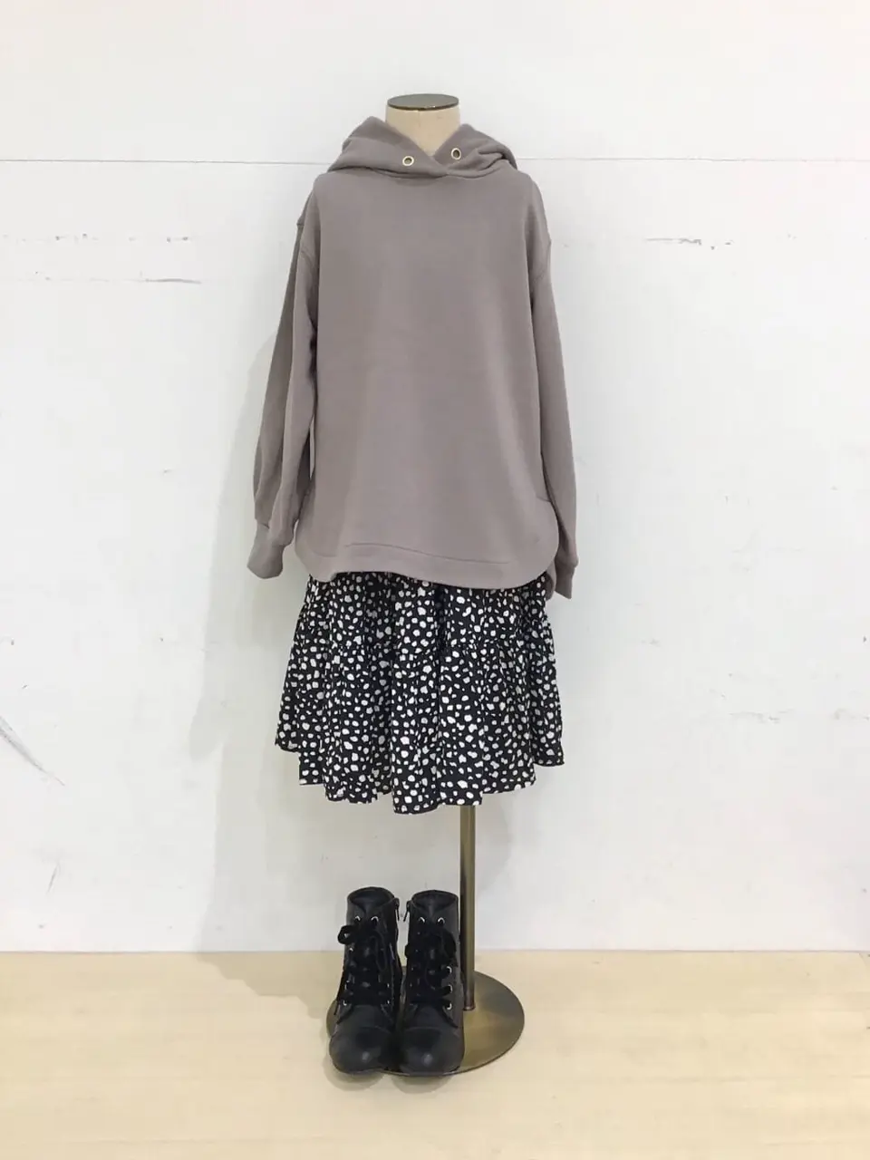  林 コーディネート画像