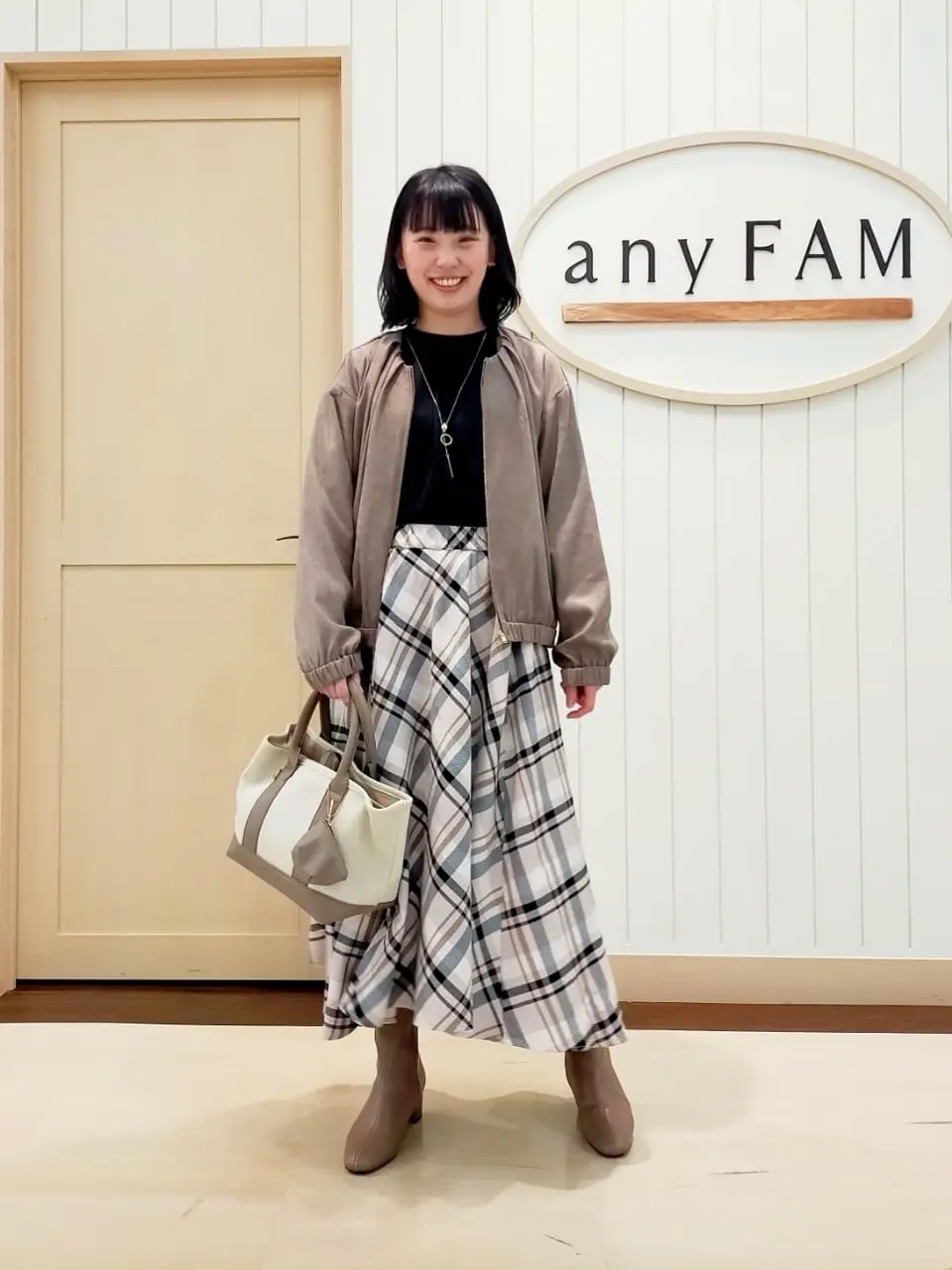 ANY 重永 コーディネート画像