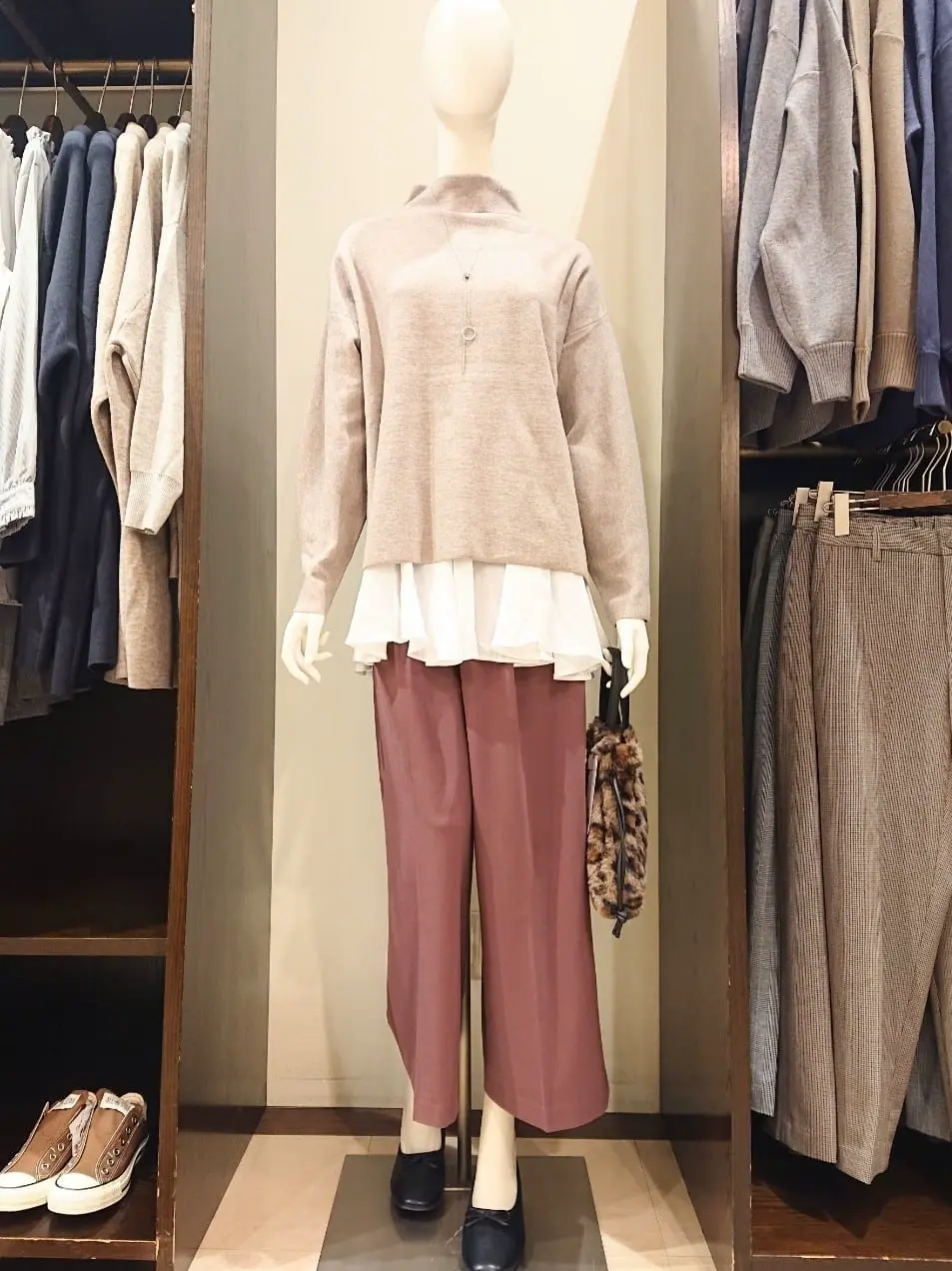 ANY 横田 コーディネート画像