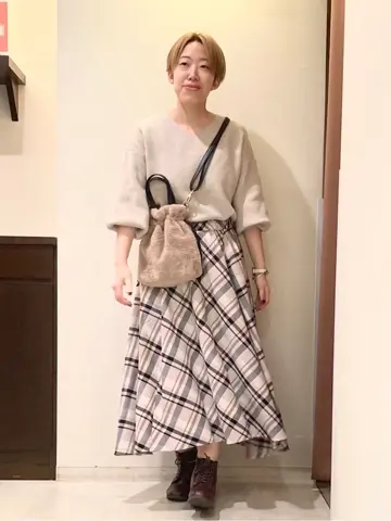 ANY 河本 コーディネート画像