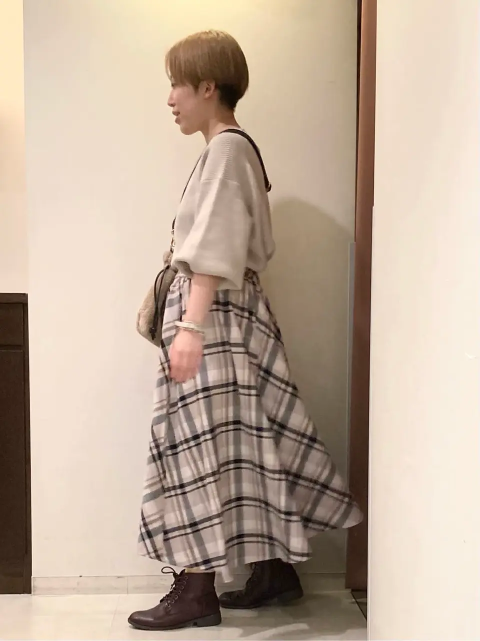 ANY 河本 コーディネート画像