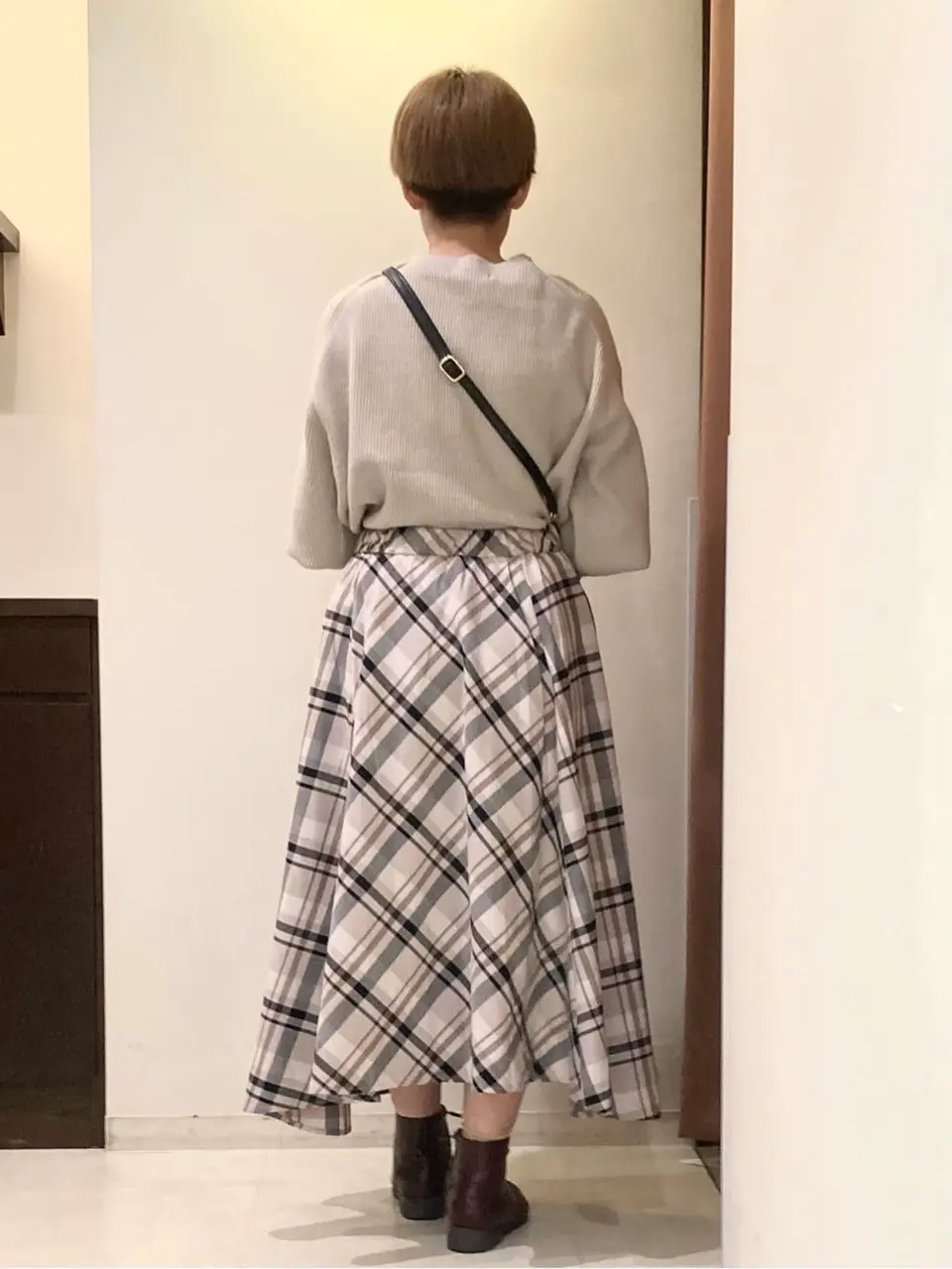 ANY 河本 コーディネート画像