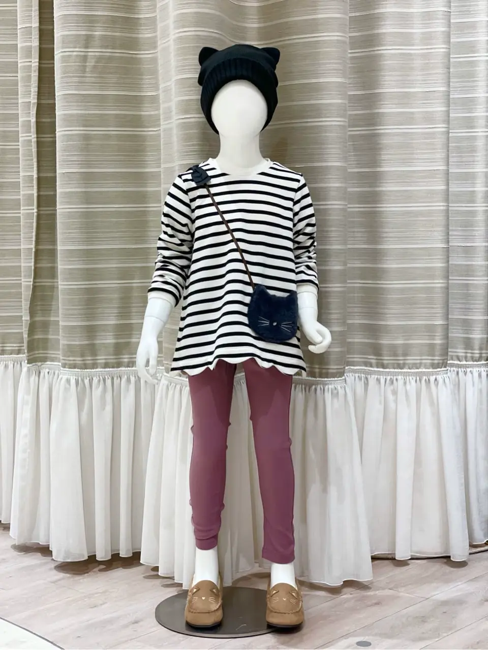 ANY フジコ コーディネート画像