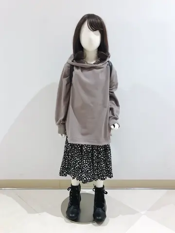 ANY 田口 コーディネート画像