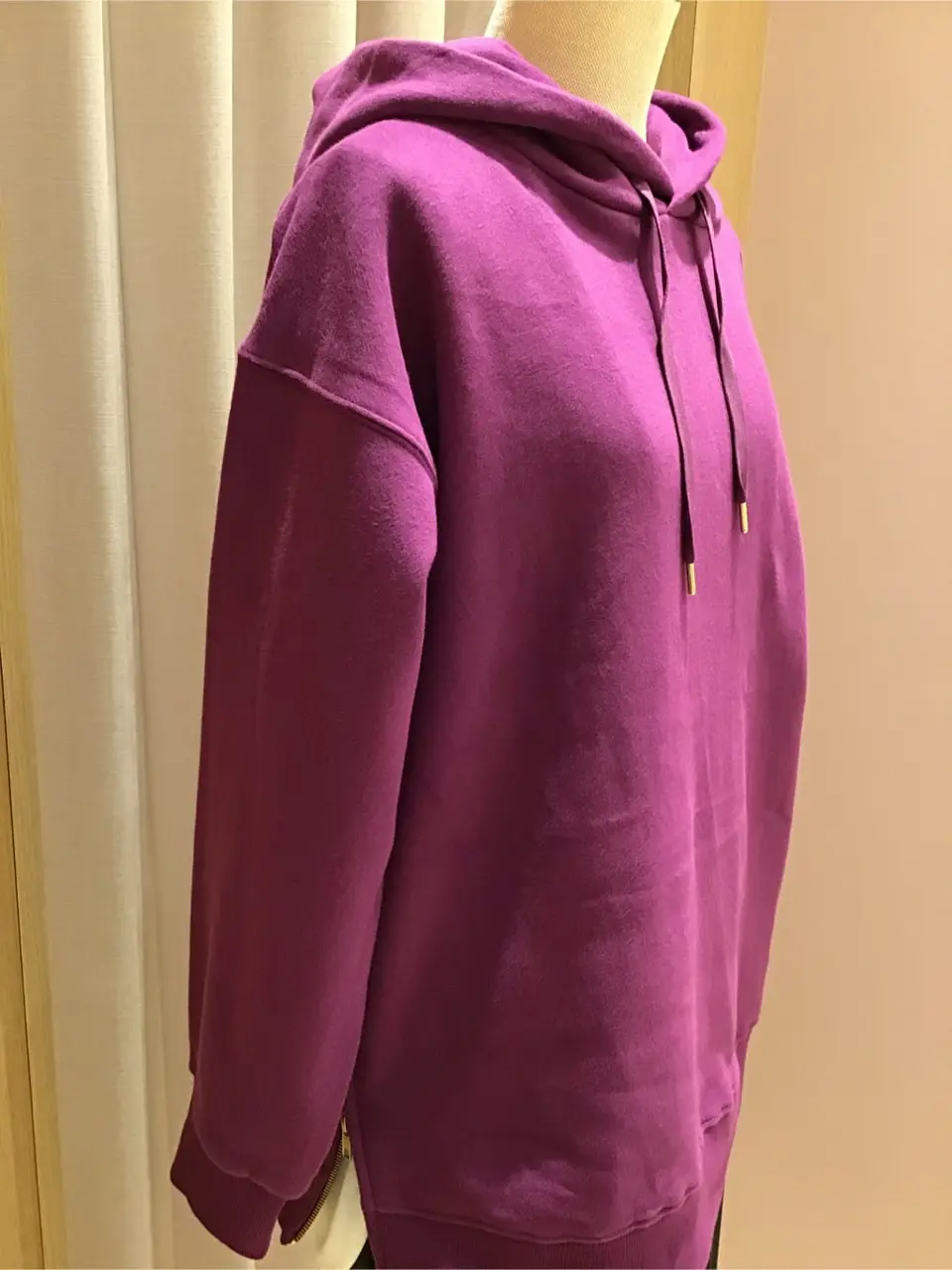 ANY 浅岡 コーディネート画像