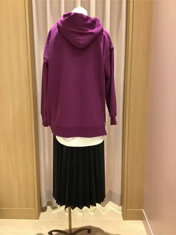 ANY 浅岡 コーディネート画像