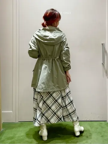 ANY フジコ コーディネート画像