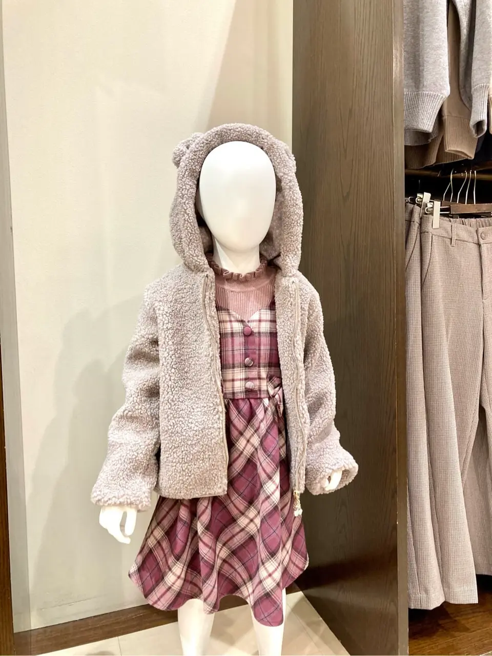 ANY 杉原 コーディネート画像