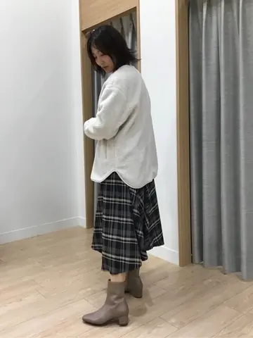 ANY 鈴木 コーディネート画像