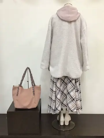 ANY 河村 コーディネート画像