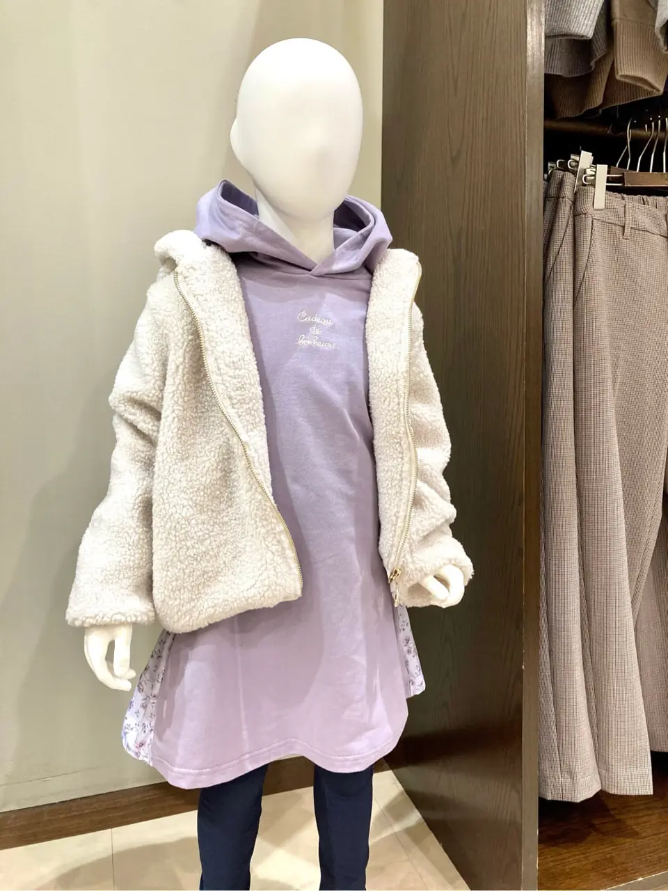 ANY 杉原 コーディネート画像