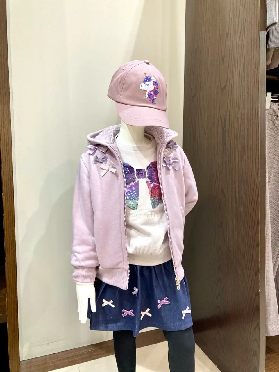 ANY 杉原 コーディネート画像